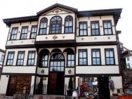 Kadirler Konağı